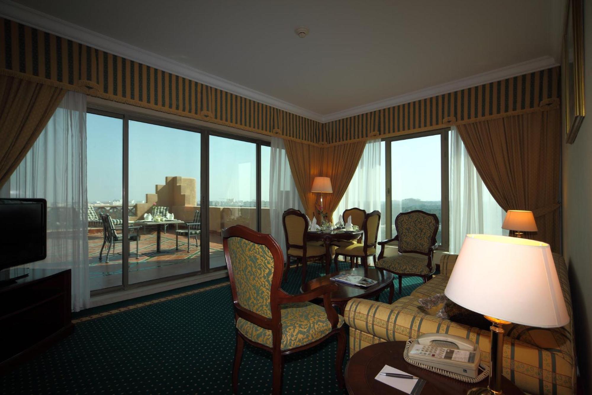 Al Ahsa Intercontinental By Ihg Hotel Al-Ahsa Ngoại thất bức ảnh